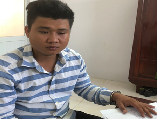 Án mạng từ cái nhìn đểu trong nhà vệ sinh 